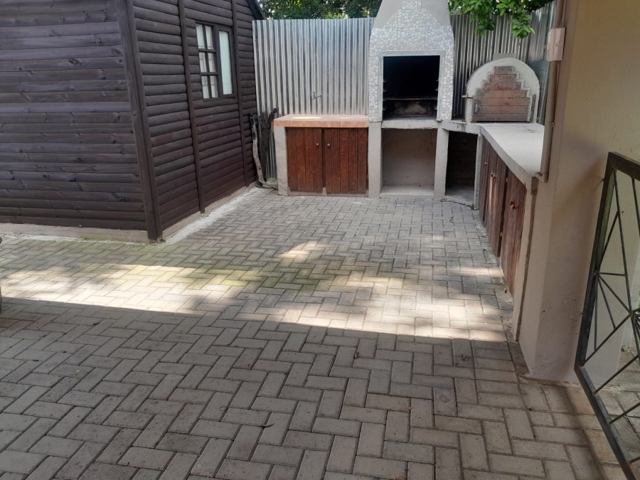 4 Bedroom Property for Sale in Bodorp North West